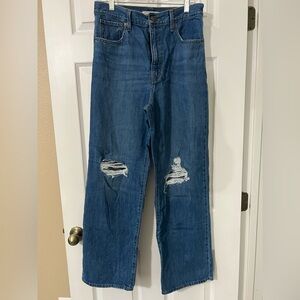 Levi’s High Waisted Straight Women’s Jeans - Size 30 / 10
